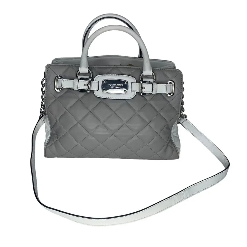 Michael Kors Hamilton Quilted Gray and White Hand Shoulder Bag
